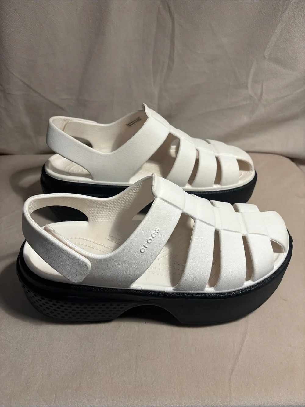 CROCS chunky platform